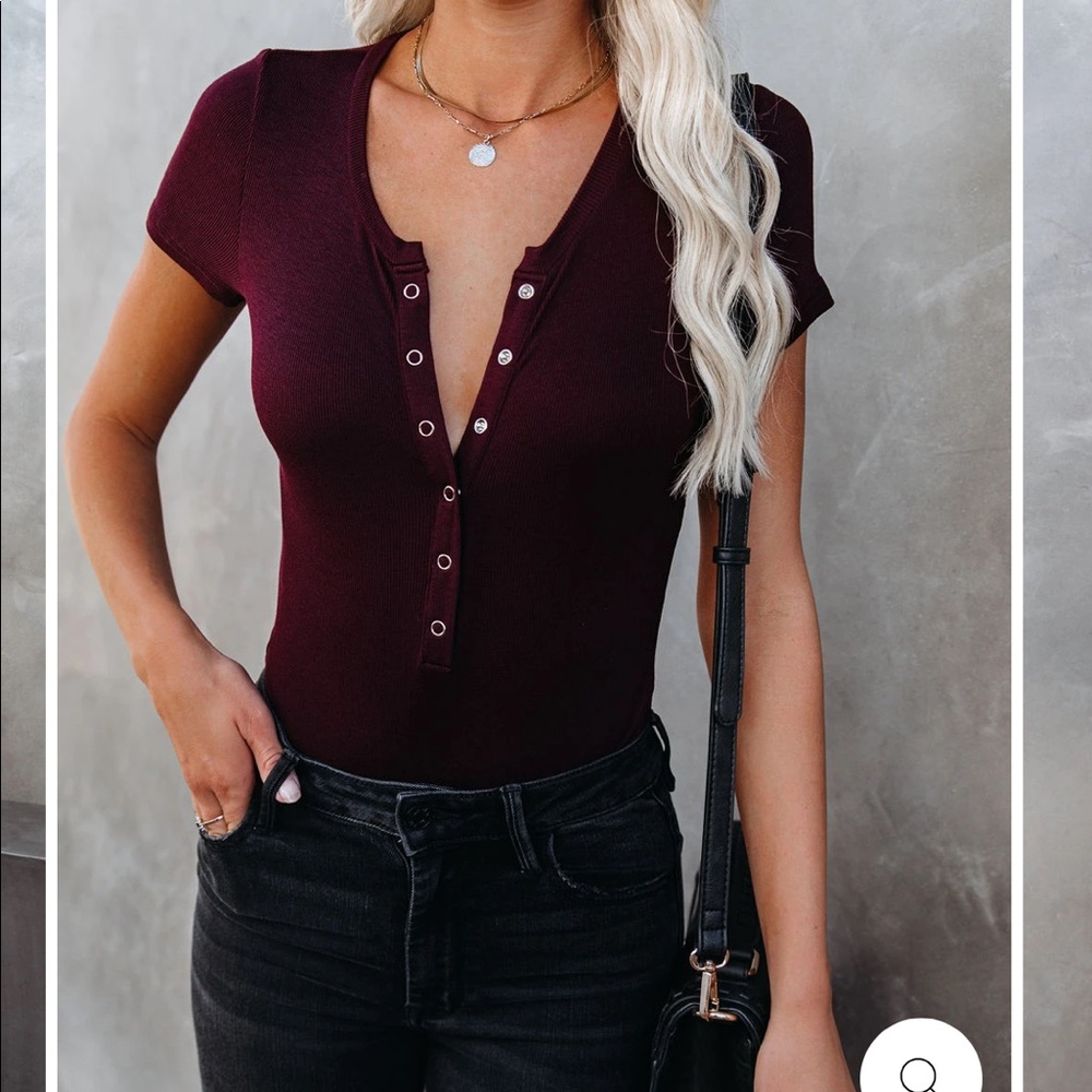 Ribbed Henley bodysuit (SO SOFT)